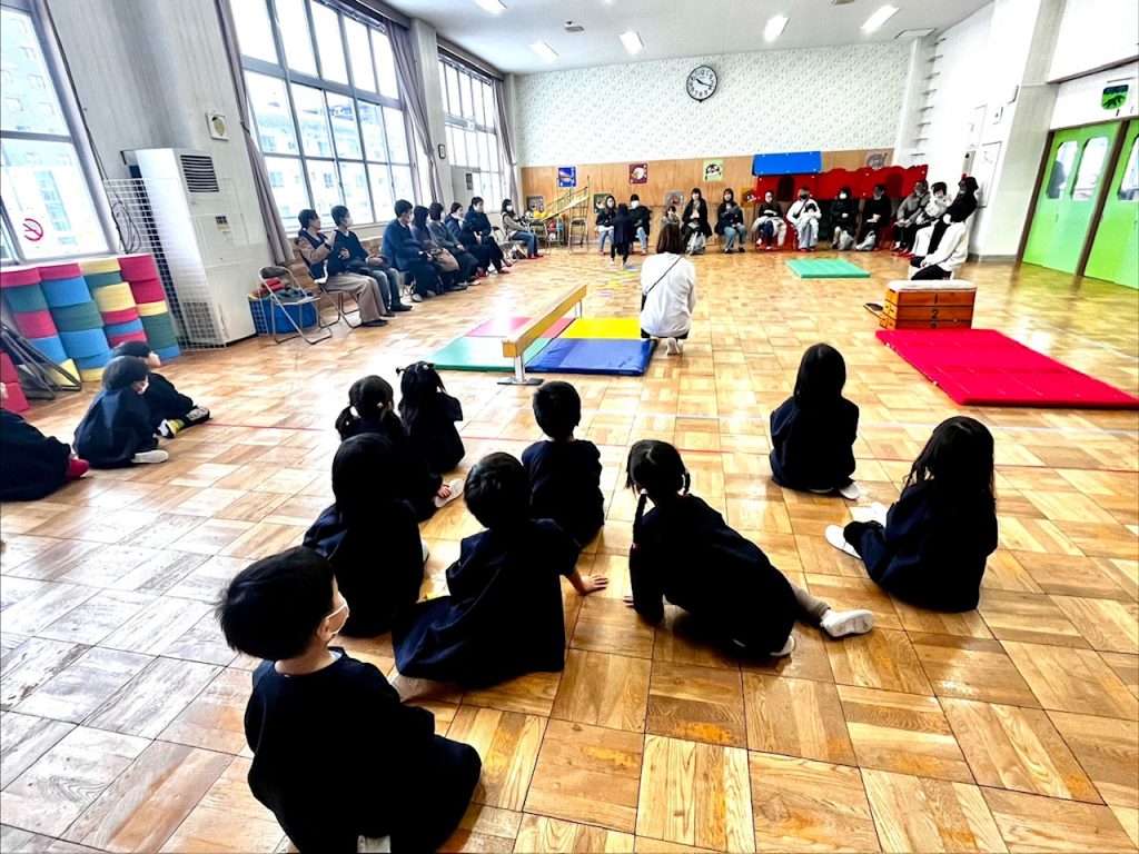 ★保育参観日 + Daily kids